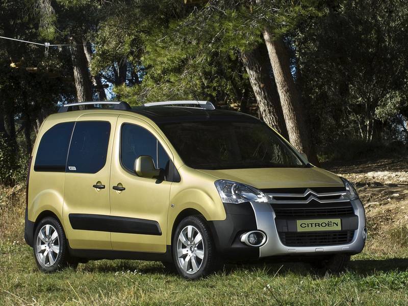 Фото автомобиля Citroen Berlingo минивэн